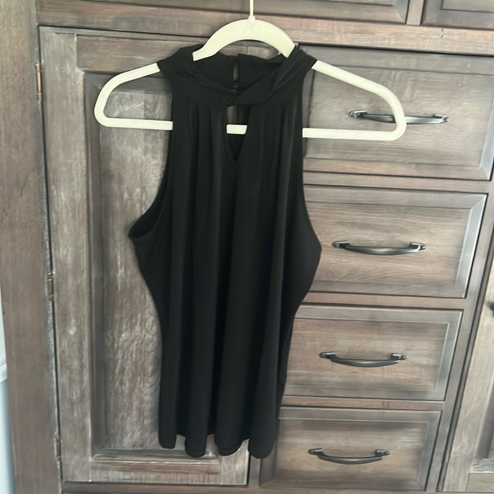 Adrianna Papell halter top size Medium